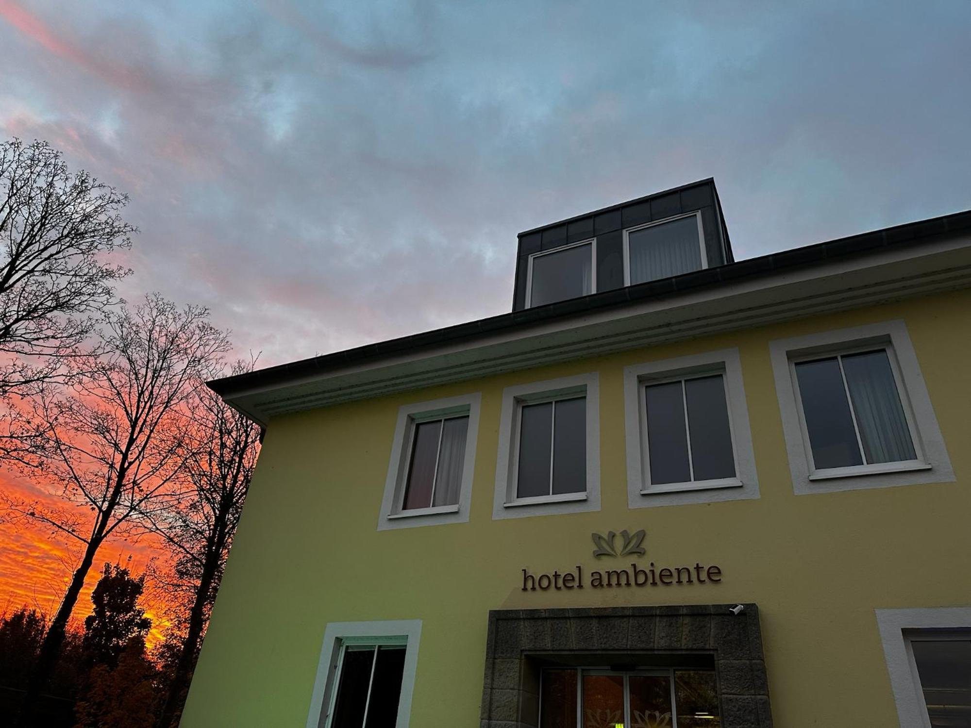 Hotel Ambiente Dortmund Exteriör bild