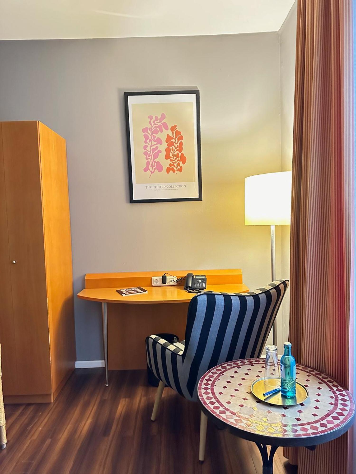 Hotel Ambiente Dortmund Exteriör bild