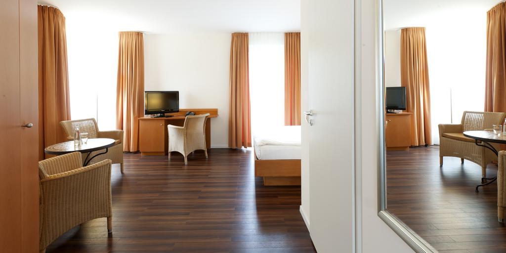 Hotel Ambiente Dortmund Exteriör bild